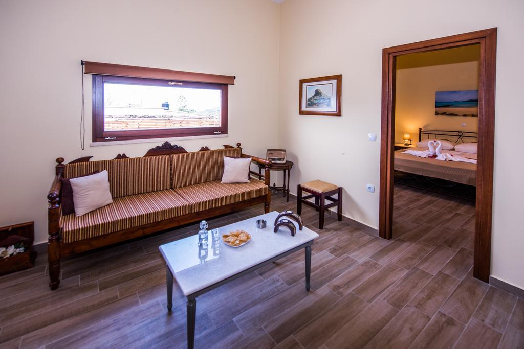 Lardas Luxury Holiday home
